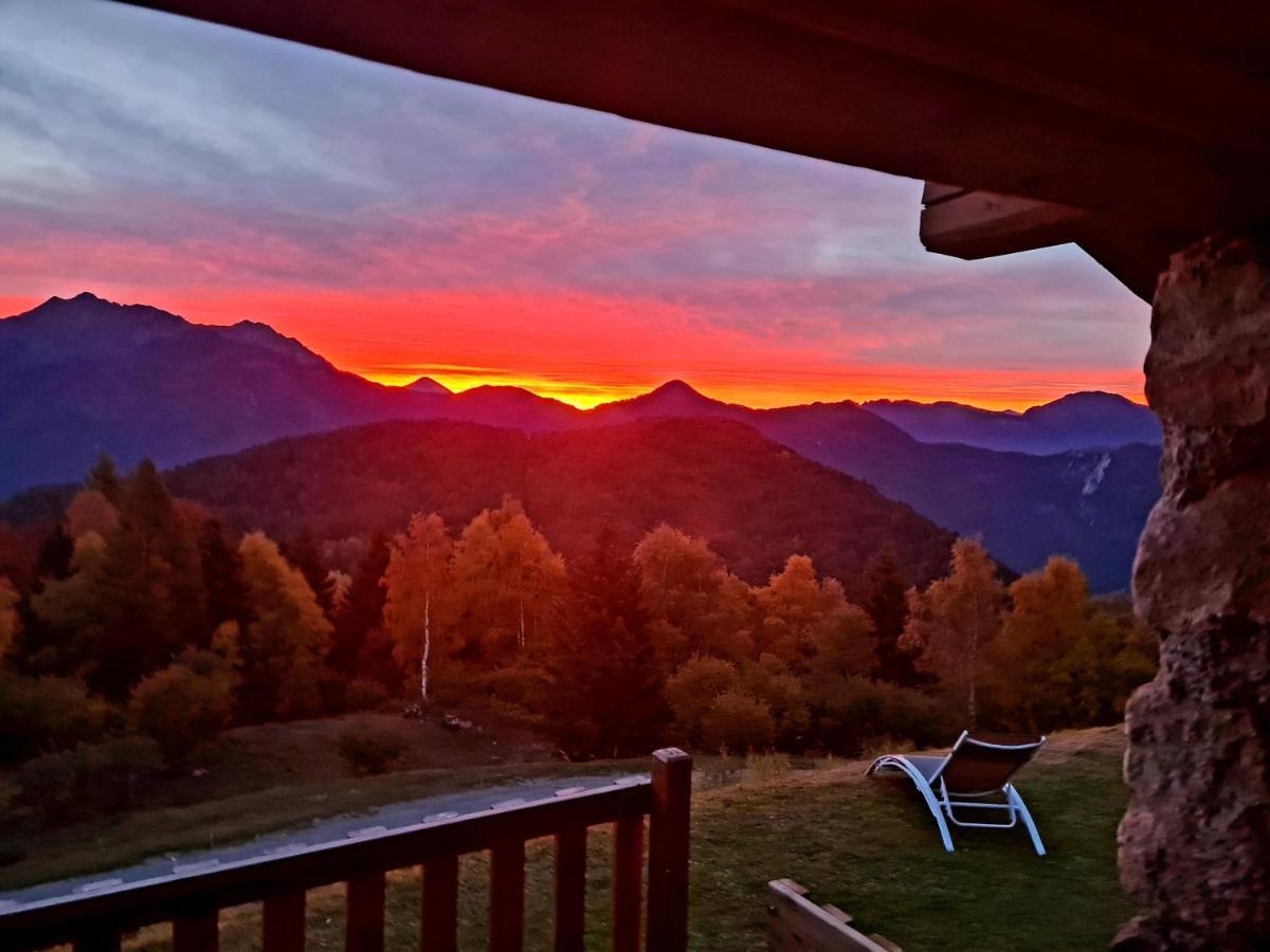 Chalet Chapeau Rar Castel Condino Dış mekan fotoğraf