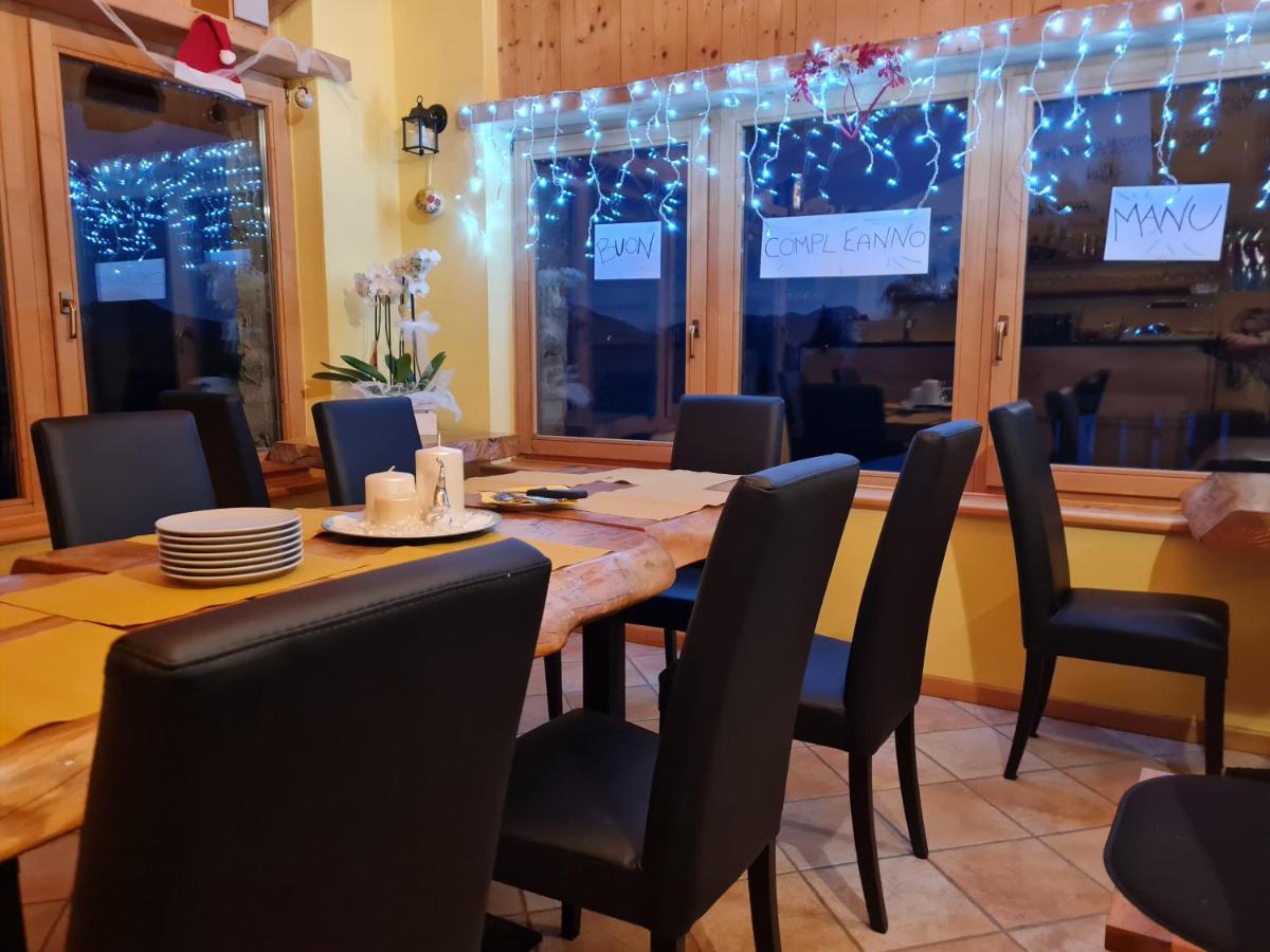 Chalet Chapeau Rar Castel Condino Dış mekan fotoğraf
