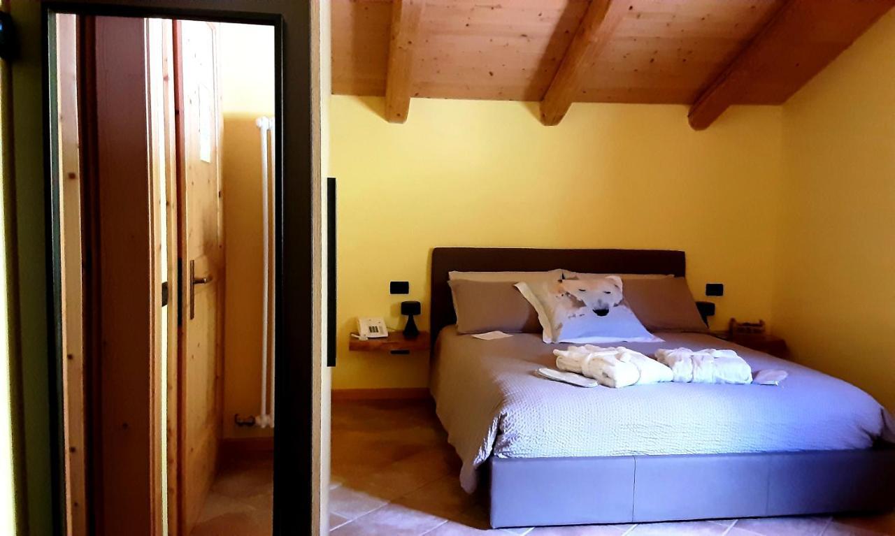 Chalet Chapeau Rar Castel Condino Dış mekan fotoğraf