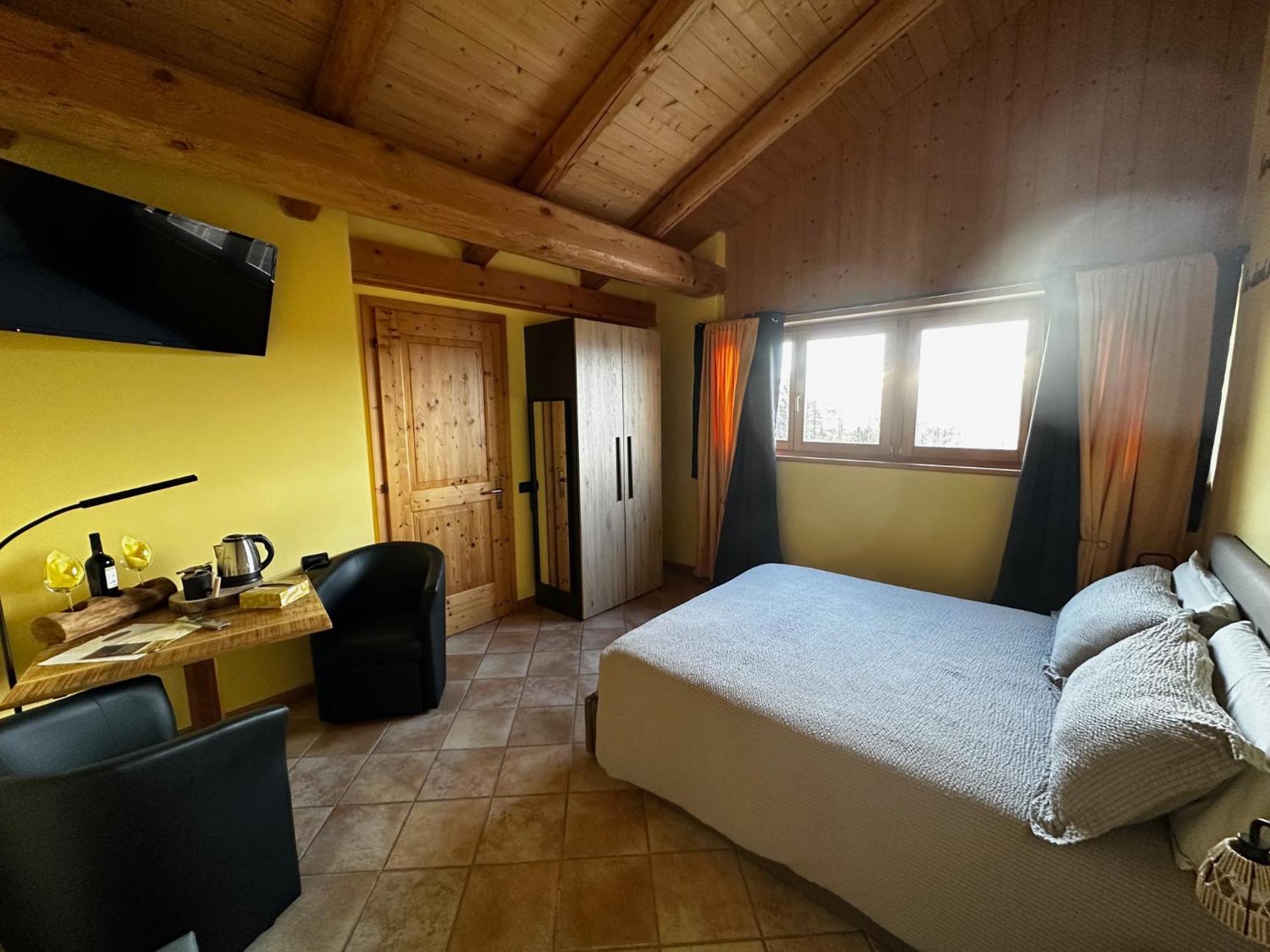 Chalet Chapeau Rar Castel Condino Dış mekan fotoğraf