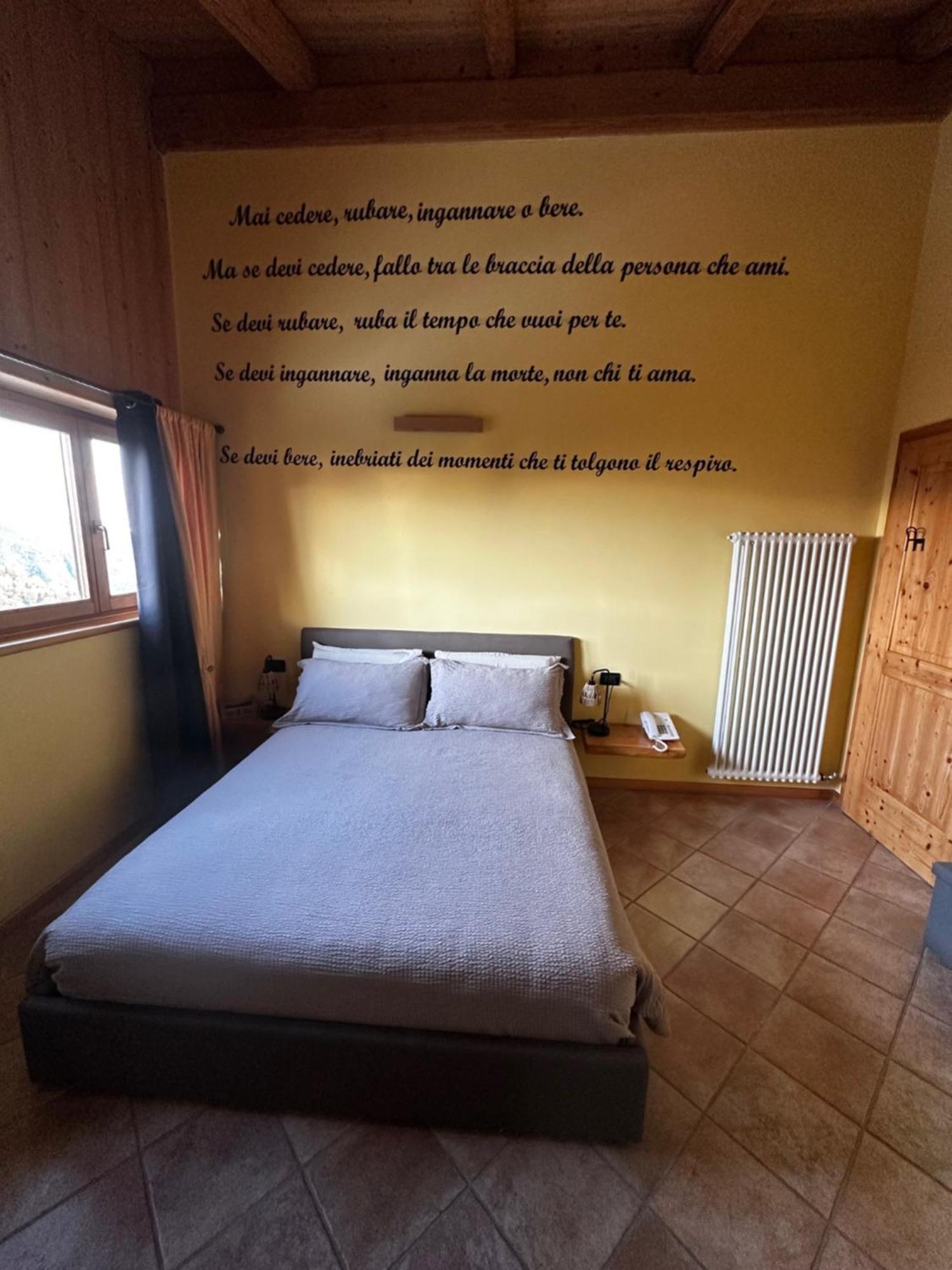 Chalet Chapeau Rar Castel Condino Dış mekan fotoğraf